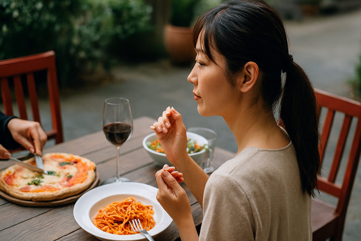 イタリアマナーを意識した食事風景